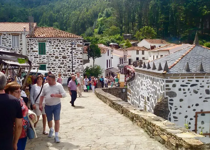 Stone Fisterra Nyaraló *